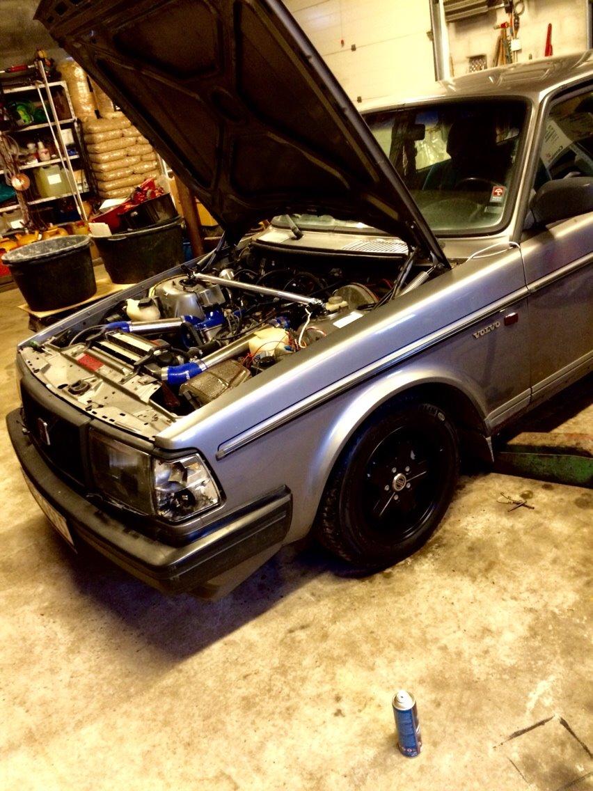 Volvo 240 GL TURBO billede 2
