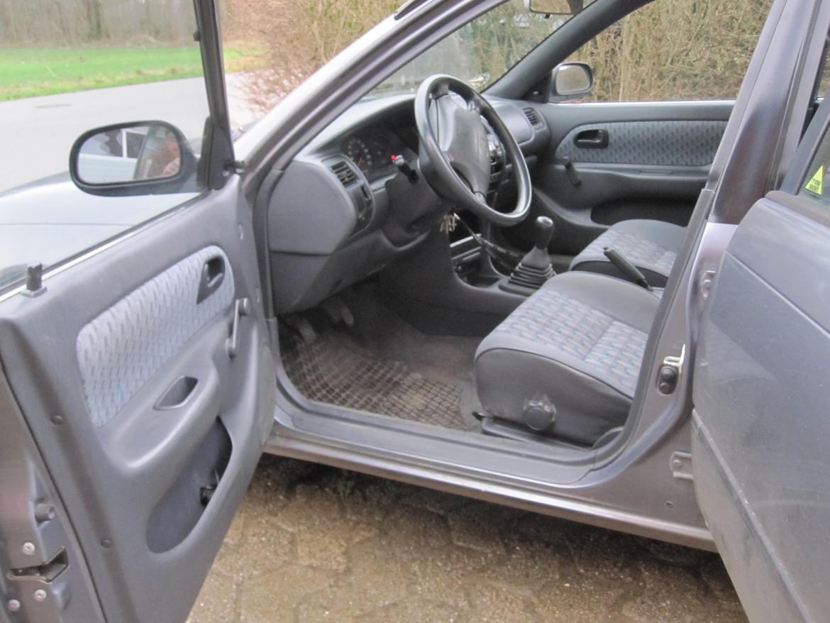 Toyota Corolla 1,3 Xli E10 ( Solgt ) billede 15