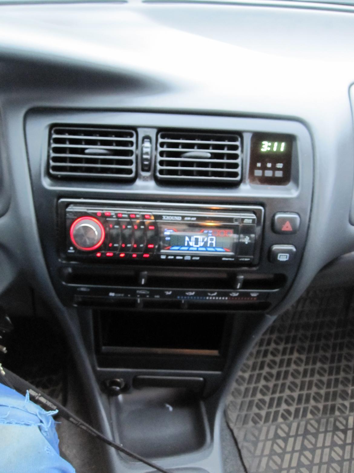 Toyota Corolla 1,3 Xli E10 ( Solgt ) billede 25