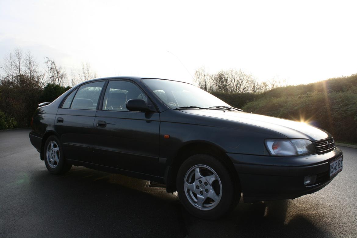 Toyota Carina billede 7