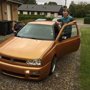 VW Golf 1,8