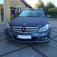 Mercedes Benz C220