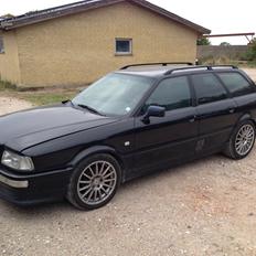 Audi S2 Avant (SOLGT)