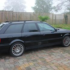 Audi S2 Avant (SOLGT)