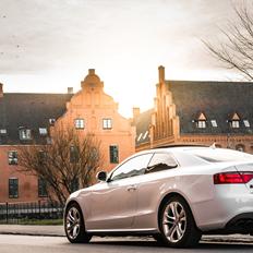 Audi S5 4.2 V8