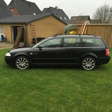 VW Passat 2,3 VR5 variant