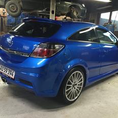 Opel Astra H OPC (solgt)