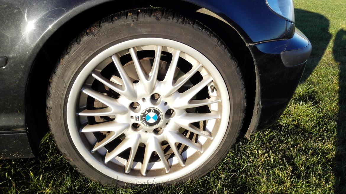 BMW 330i / Solgt billede 12