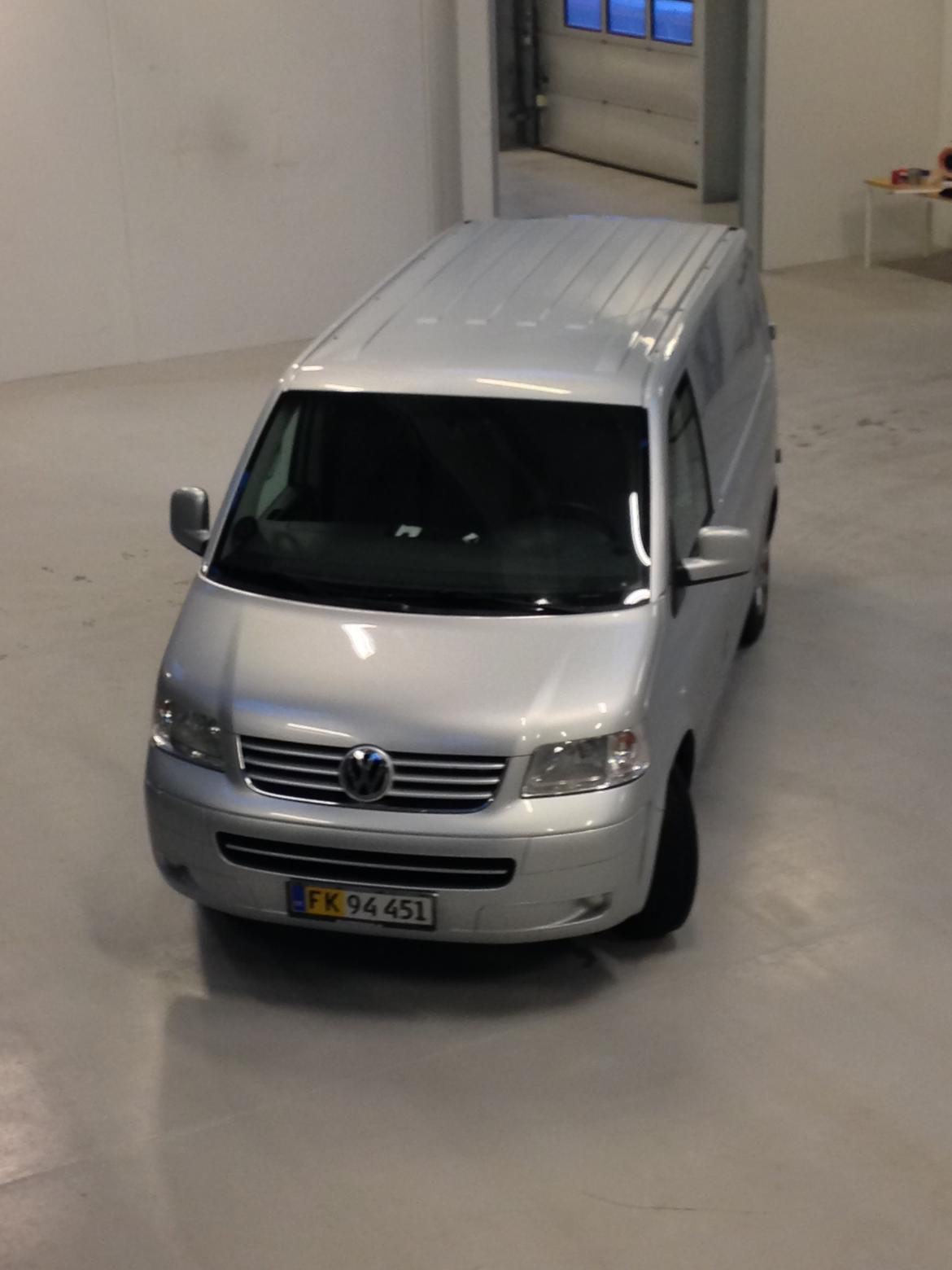 VW Transporter 2.5 TDI Kort Solgt billede 12