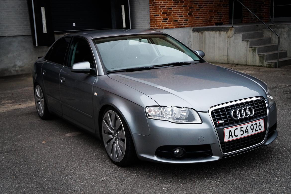 Audi a4 b7 фото