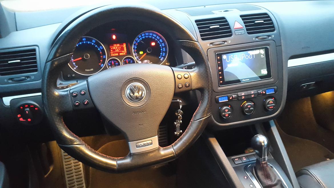 VW Golf V GTI billede 13