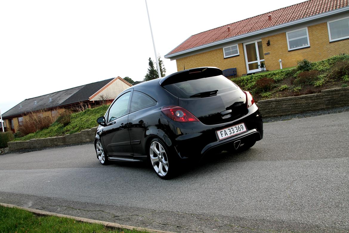 Opel Corsa D OPC - Den Sorte Enke billede 12