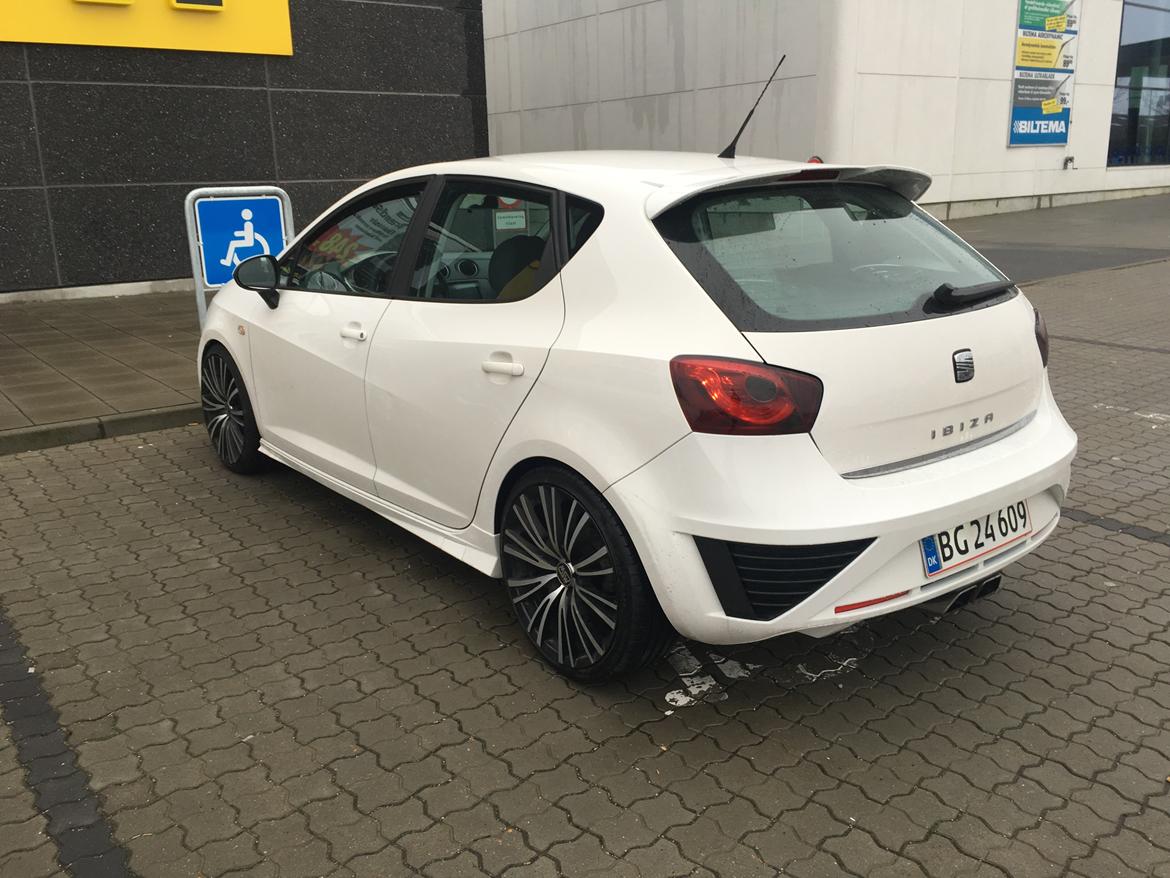 Seat Ibiza 6J Aerokit billede 3