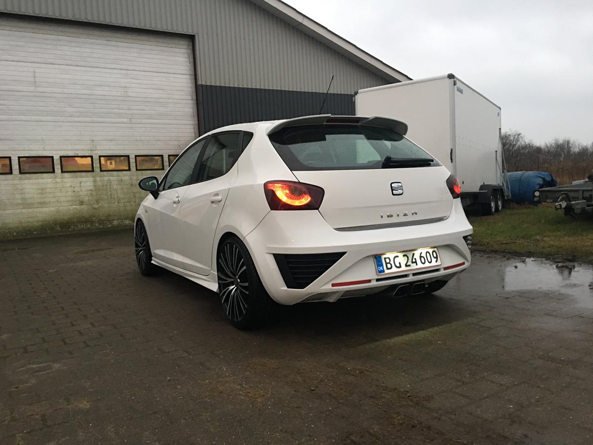 Seat Ibiza 6J Aerokit billede 5