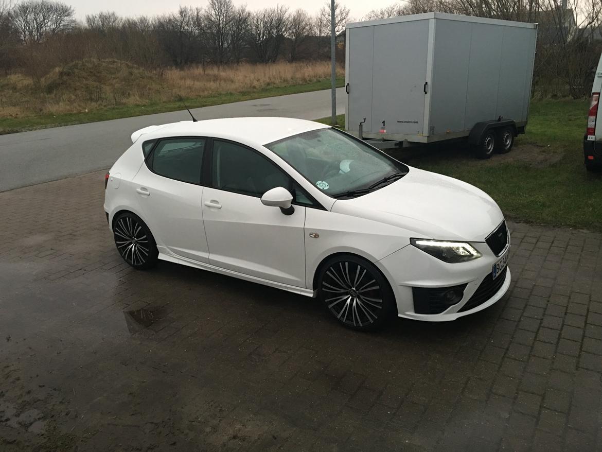 Seat Ibiza 6J Aerokit billede 10
