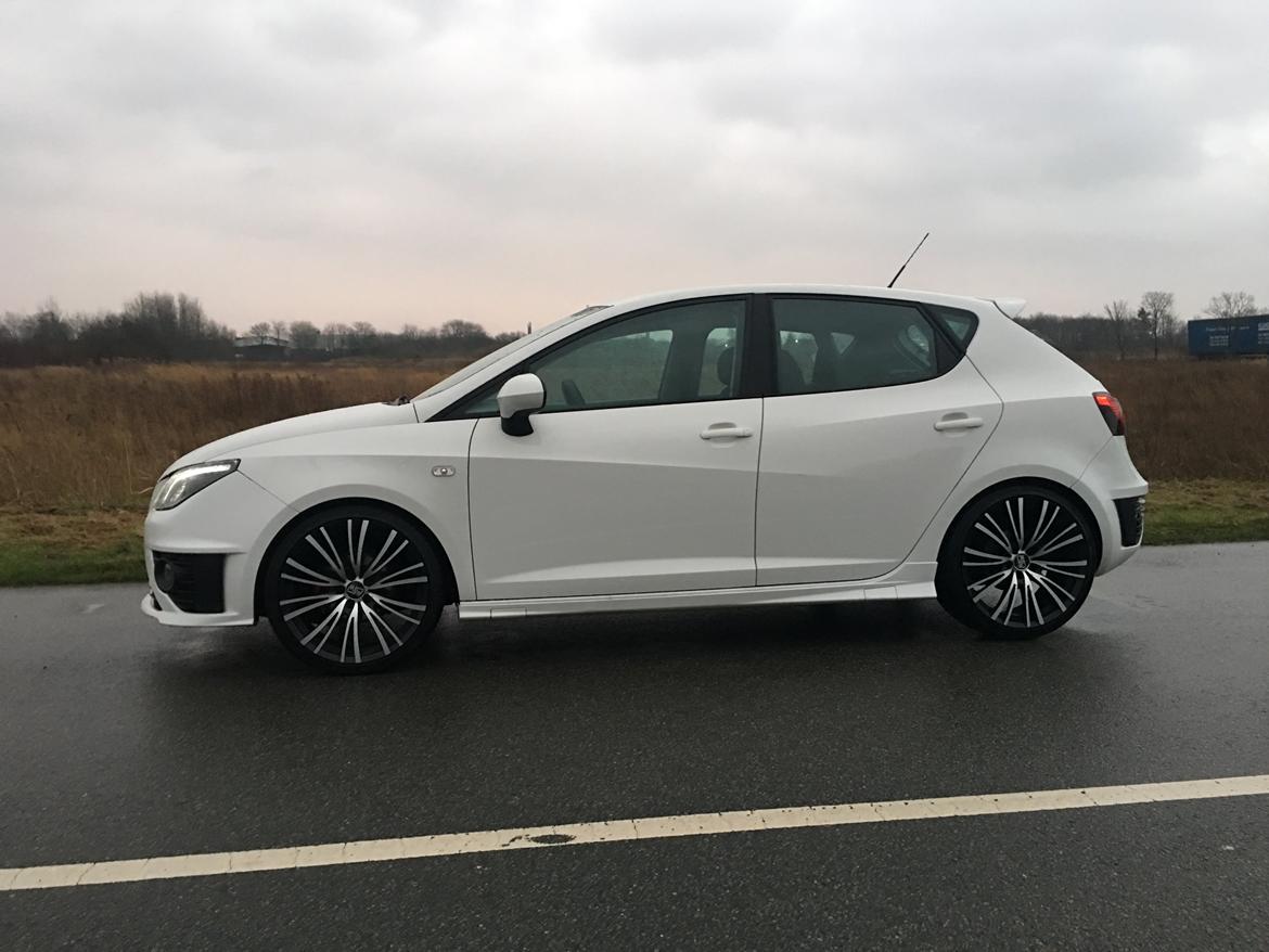 Seat Ibiza 6J Aerokit billede 13