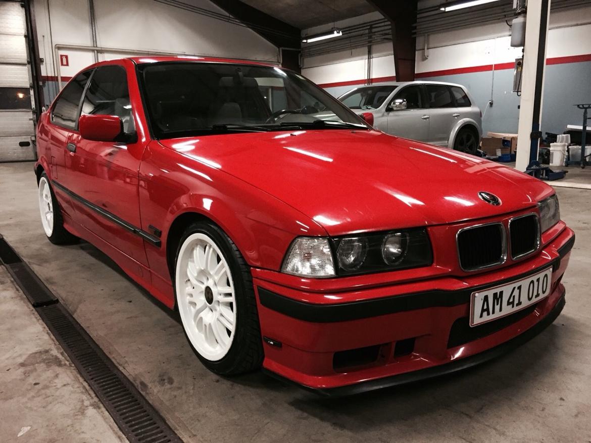 BMW E36 318Ti COMPACT billede 1