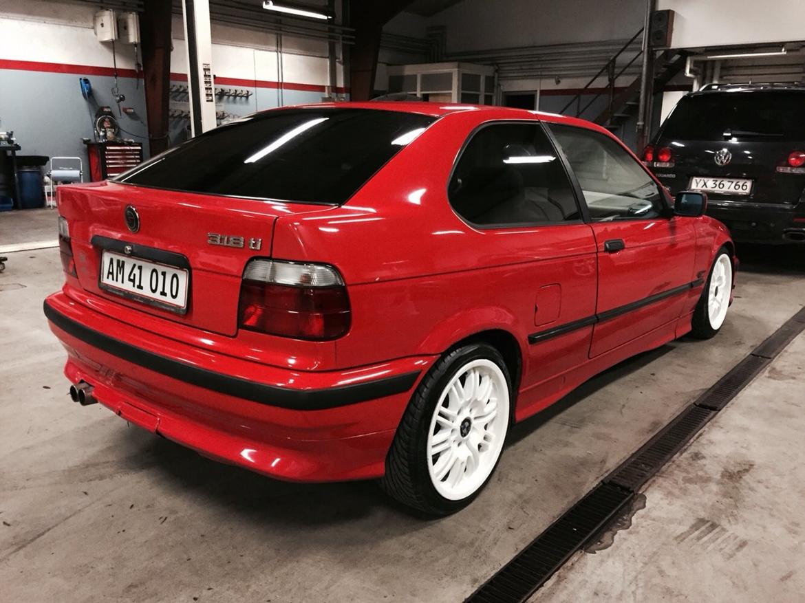 BMW E36 318Ti COMPACT billede 5