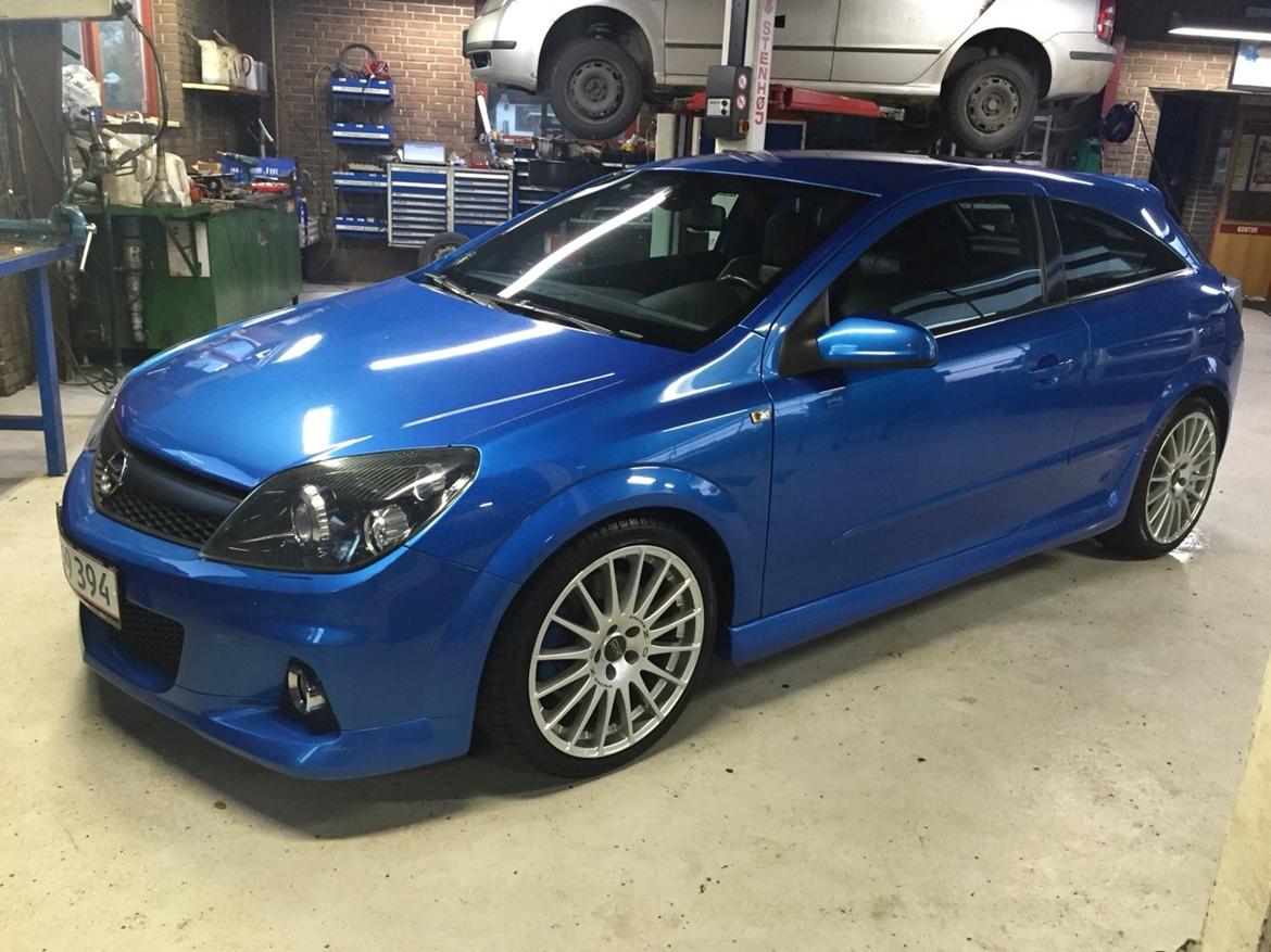 Opel Astra H OPC (solgt) billede 1