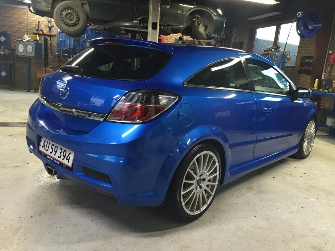 Opel Astra H OPC (solgt) billede 3