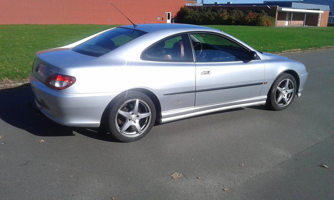 Peugeot 406 3.0 v6 coupé Pininfarina billede 1