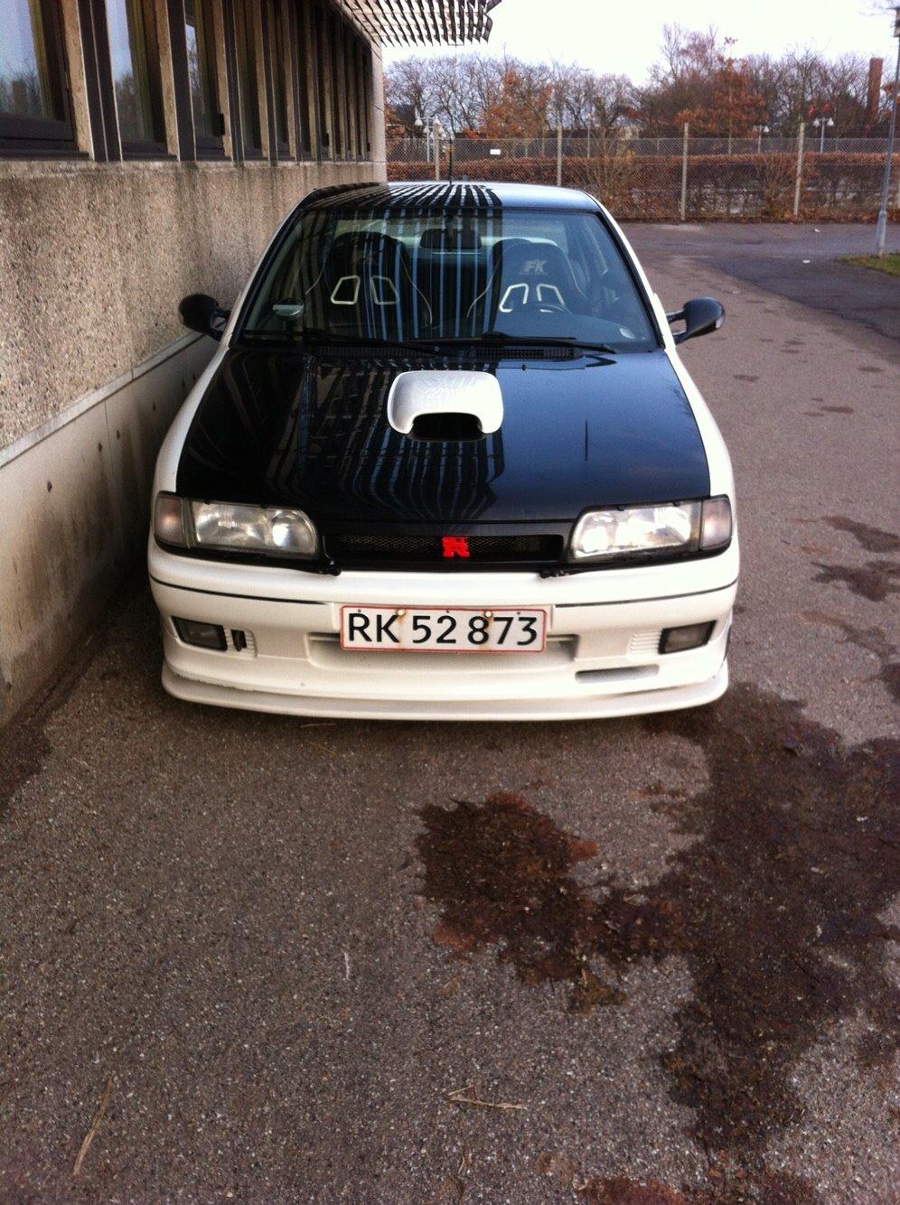 Nissan Primera p10 billede 1