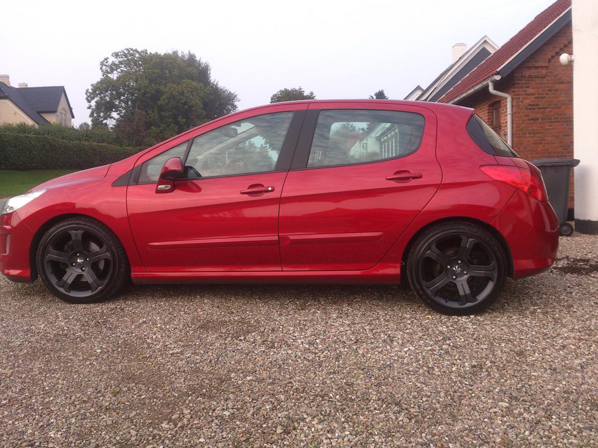 Peugeot 308 2.0 HDi Platinum billede 2