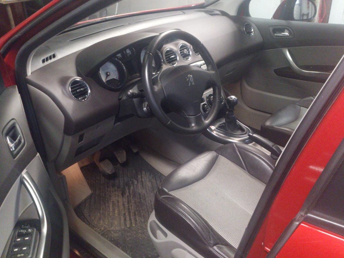 Peugeot 308 2.0 HDi Platinum billede 8