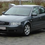 Audi A4 2.5 TDi Quattro