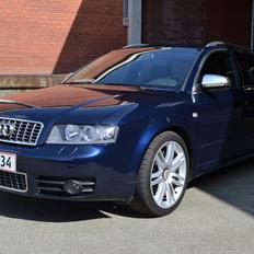 Audi S4 Avant Quattro