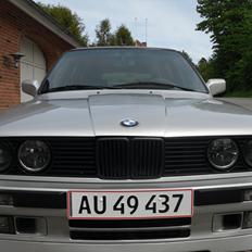 BMW E30