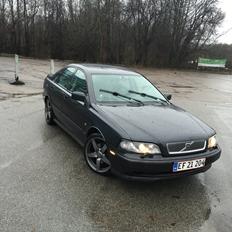 Volvo S40 t4