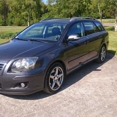 Toyota Avensis 2.0 D-4D