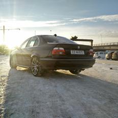 BMW e39 523i 