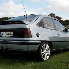 Opel Kadett e gsi