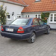 Mercedes Benz c 180 w202 