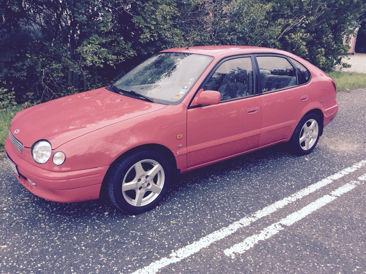 Toyota Corolla comet liftback billede 1