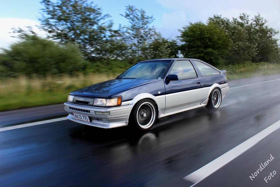 Toyota Corolla GT Coupe AE86 Levin billede 1