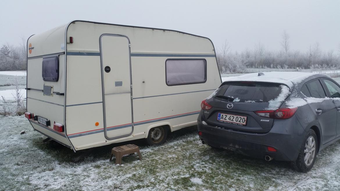 Mazda 3 2.0 Skyactive G-120 Vision - Jeg arbejder som rejsemontør inde for energi sektoren, og derfor er min campingvogn, mit hjem 3-4 dage om ugen! billede 5