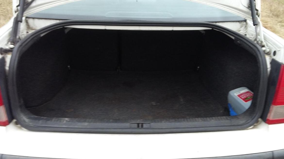 VW Passat 3B limousine billede 8