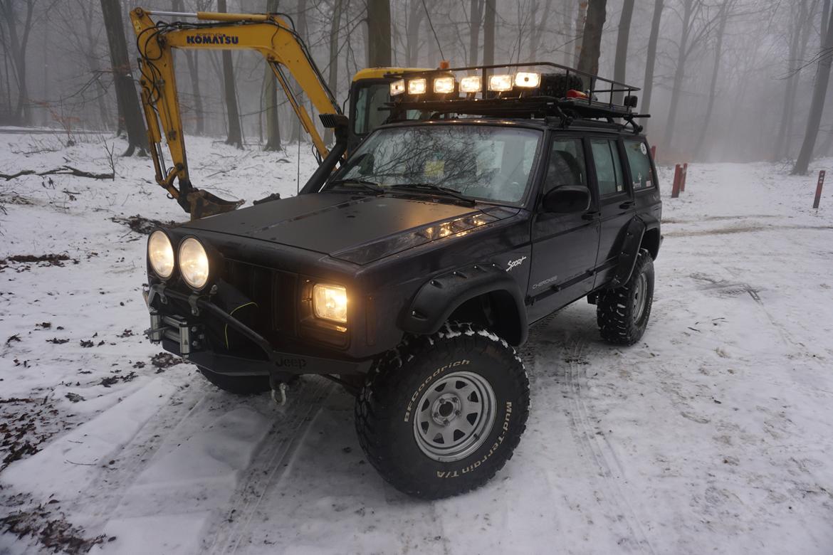 Jeep Cherokee XJ (Æh'jeeu) billede 5