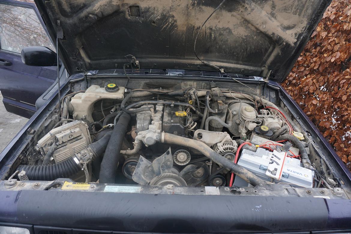 Jeep Cherokee XJ (Æh'jeeu) - der er en motor der nede et sted... billede 9