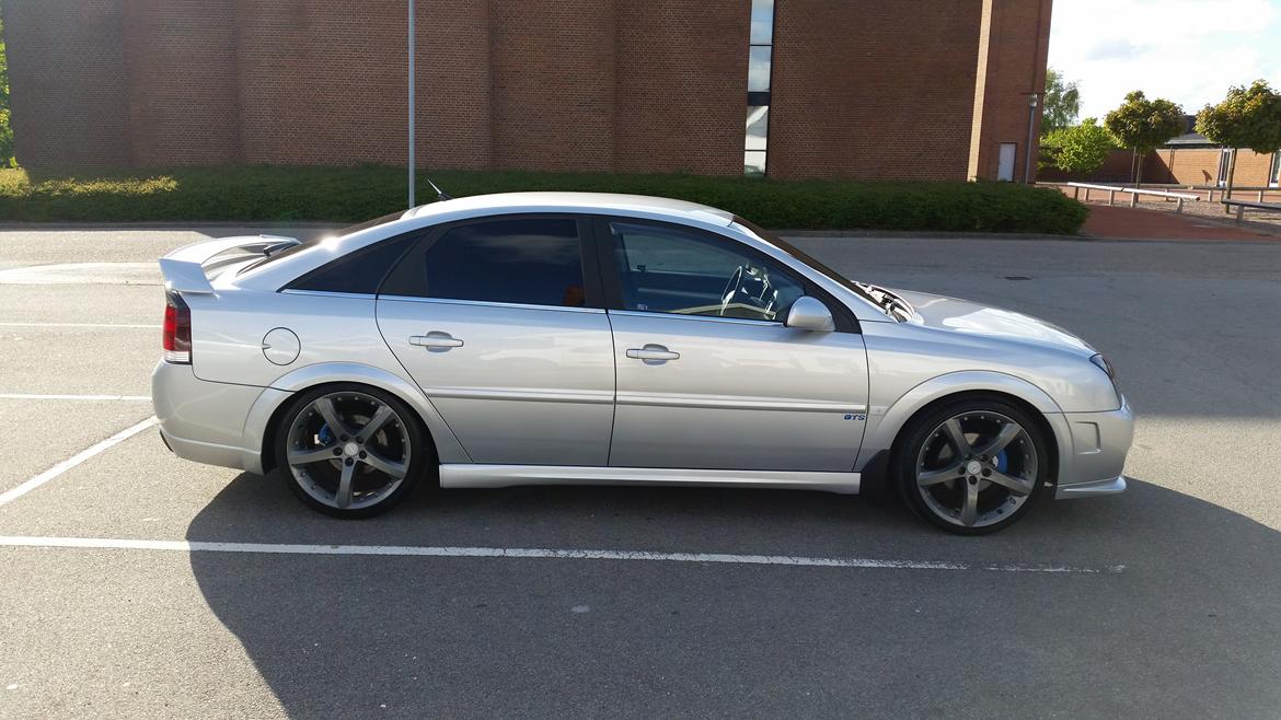 Opel Vectra C GTS  billede 1