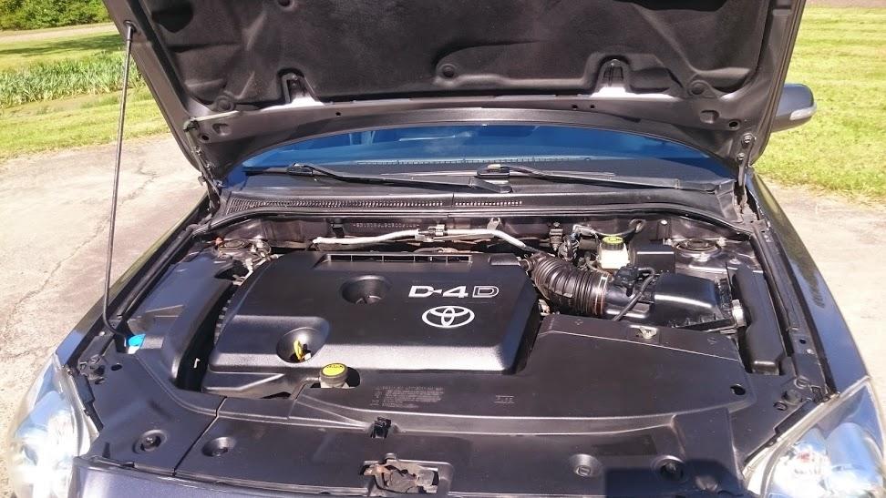 Toyota Avensis 2.0 D-4D billede 8