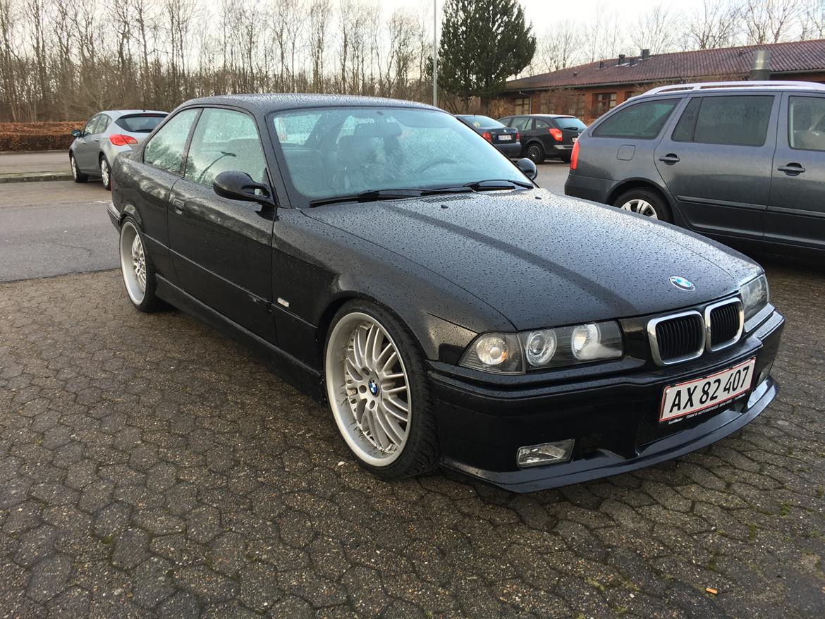 BMW E36 318is Coupé billede 10