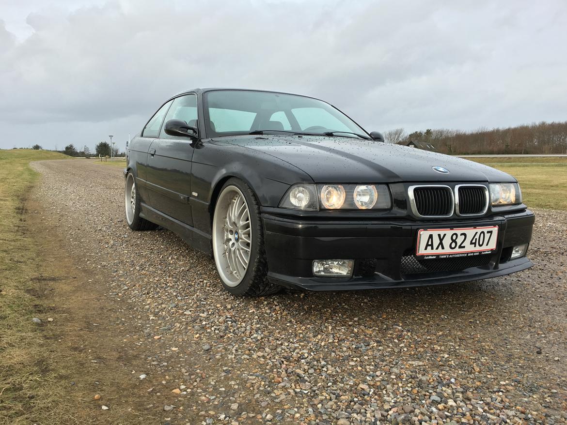 BMW E36 318is Coupé billede 17