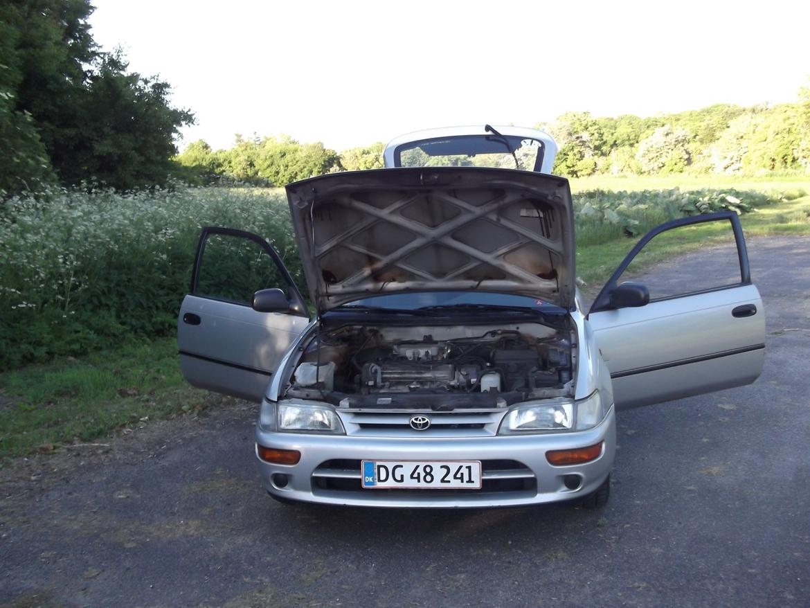 Toyota Corolla E100 "Tali" (DØD) billede 4