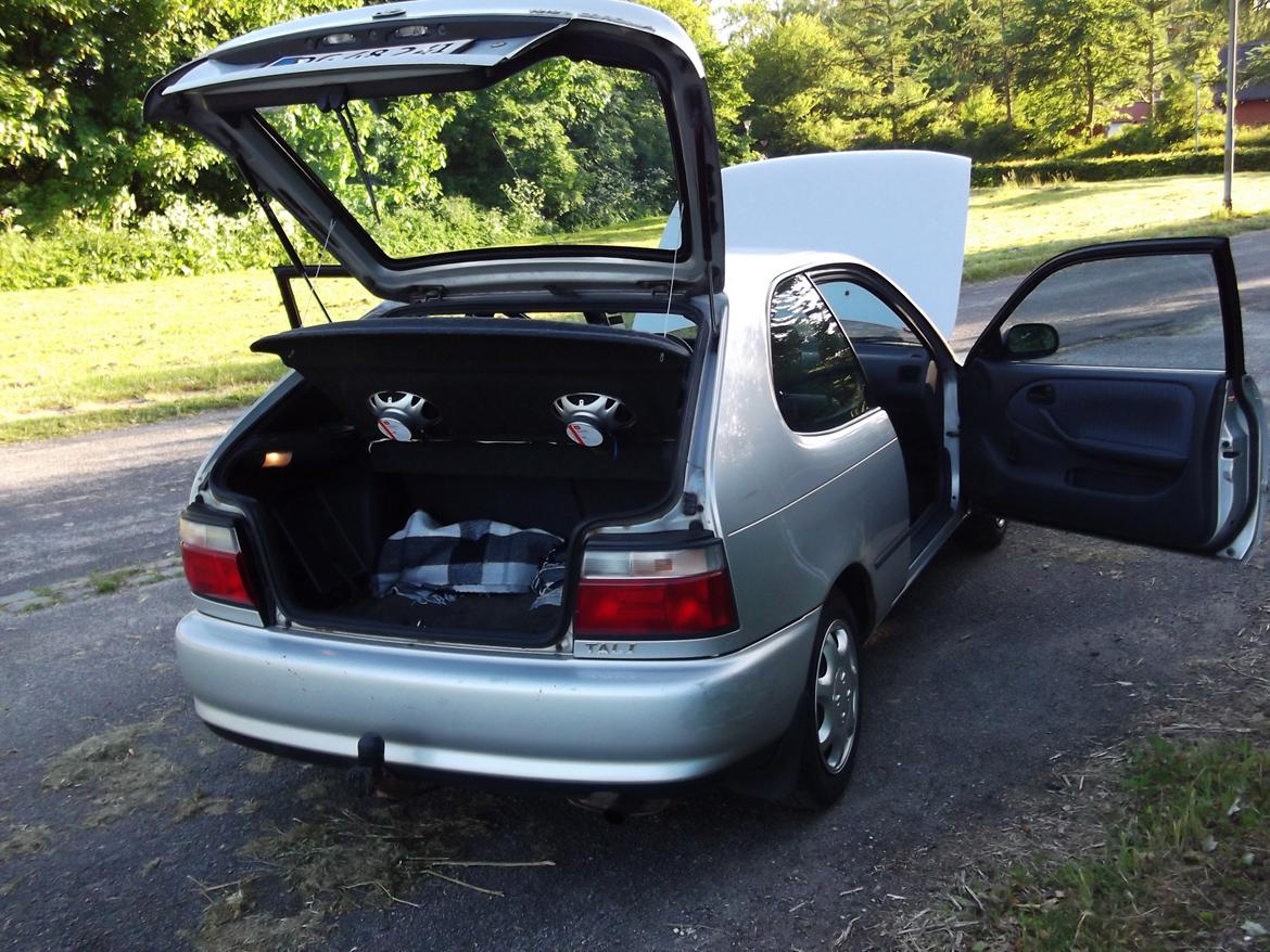 Toyota Corolla E100 "Tali" (DØD) billede 6