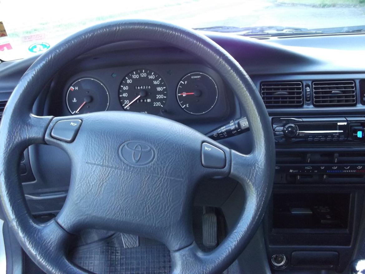 Toyota Corolla E100 "Tali" (DØD) billede 14