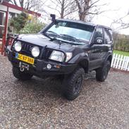 Toyota landcruiser gx90